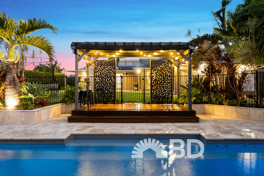 1 Tangerine Court<br />NARANGBA 4504
