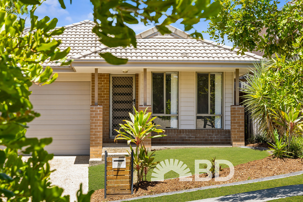 5 Messenger Crescent<br />SPRINGFIELD LAKES 4300