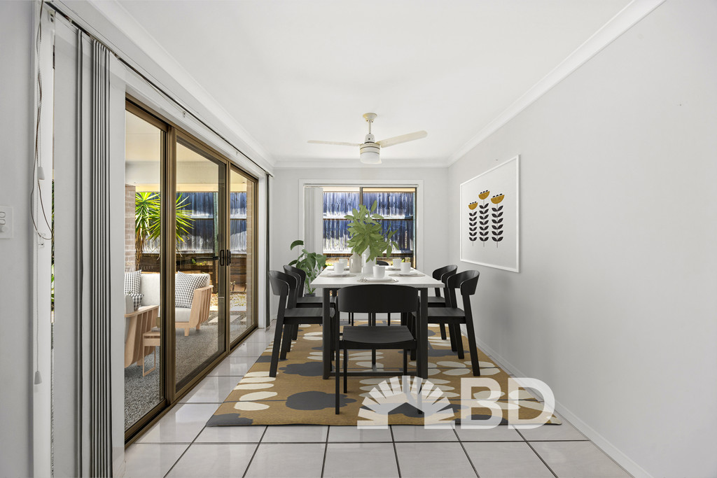 5 Messenger Crescent<br />SPRINGFIELD LAKES 4300