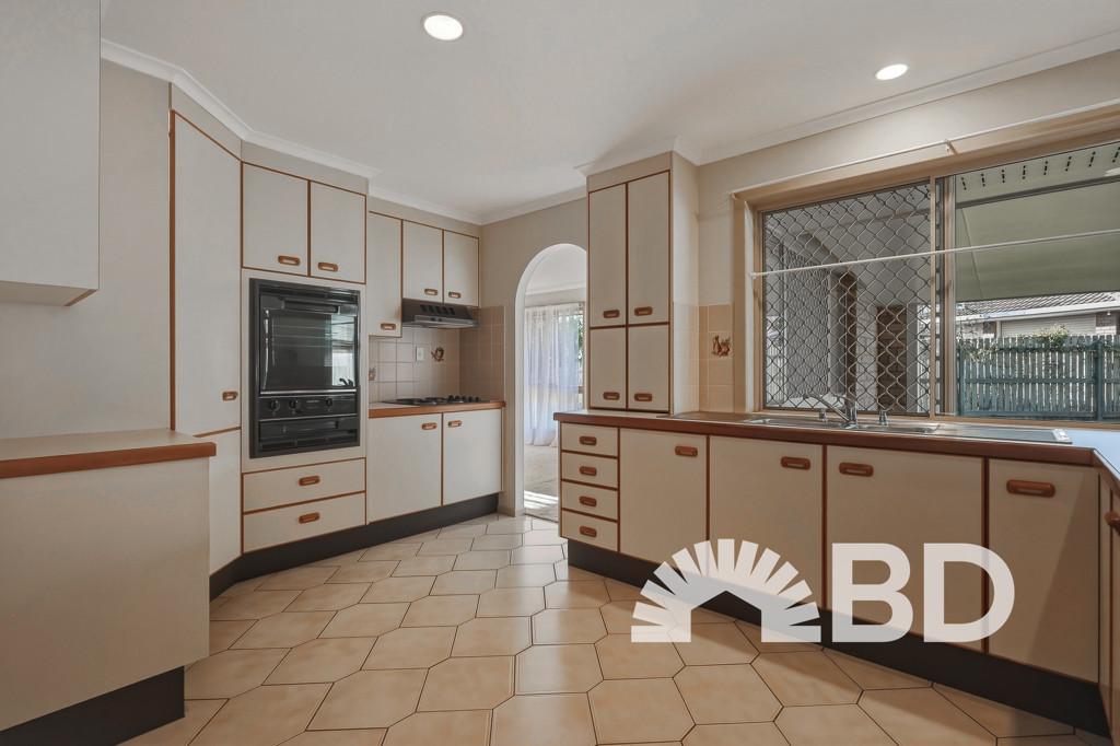 4 Summer Court<br />KALLANGUR 4503