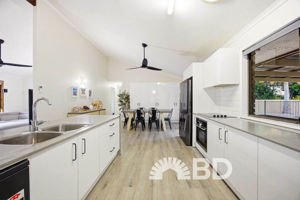 12 Alexander Crescent<br />MORAYFIELD 4506