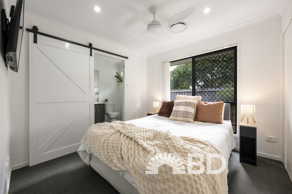 47 Nocturnal Promenade<br />NARANGBA 4504