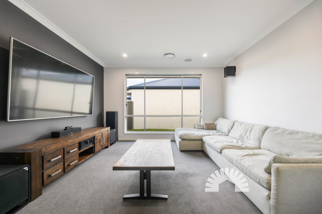 6 Palm Close<br />BURPENGARY EAST 4505