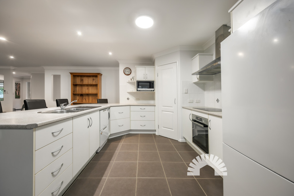 34 Lookout Place<br />NARANGBA 4504