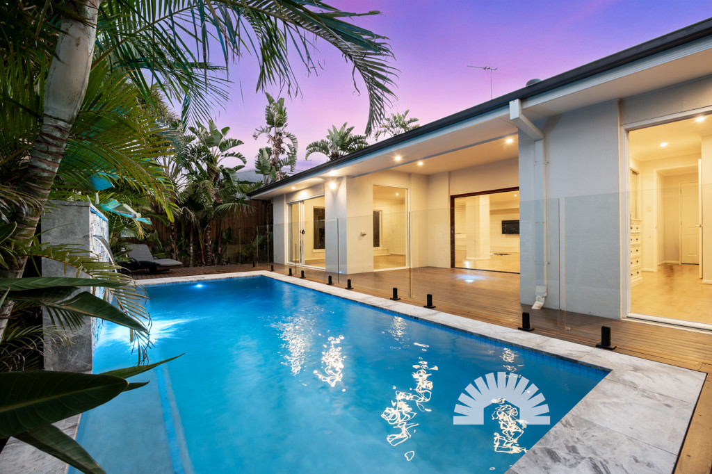 1 Stately Crescent<br />NARANGBA 4504