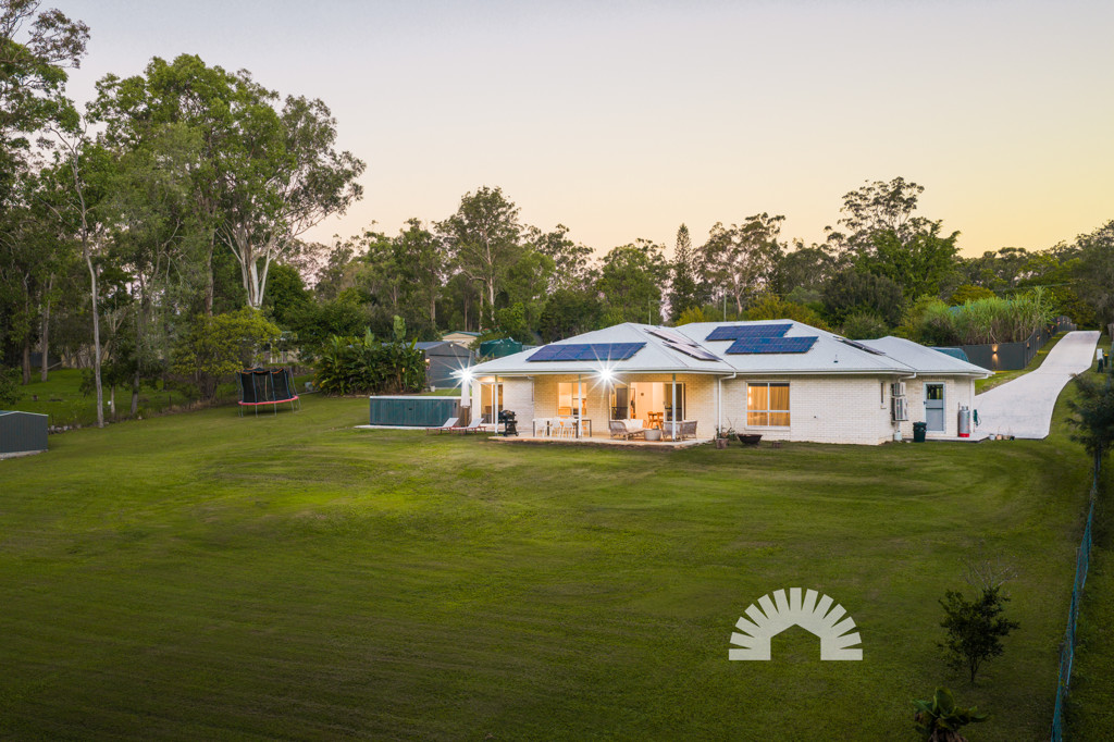 90 Williamson Road<br />MORAYFIELD 4506