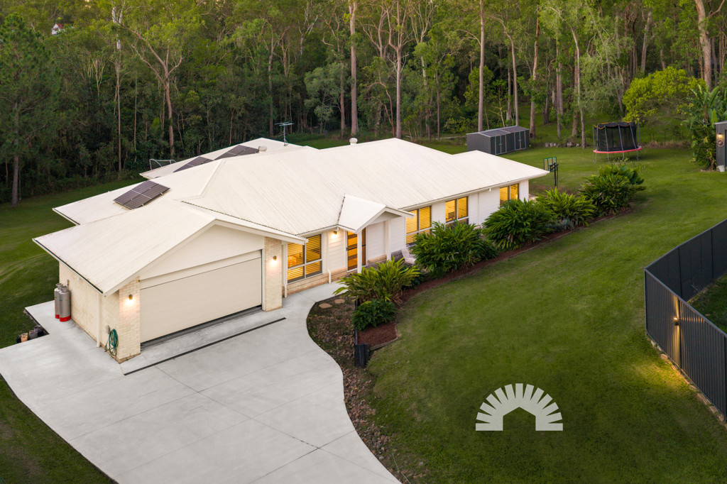 90 Williamson Road<br />MORAYFIELD 4506