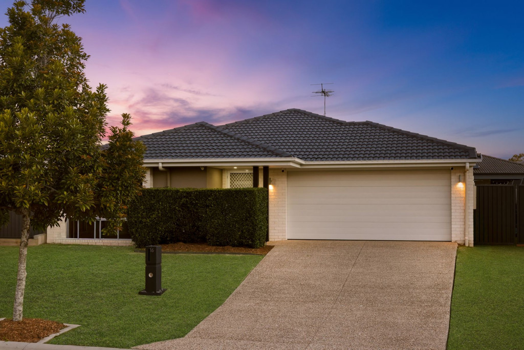 16 Fodora Place<br />BURPENGARY EAST 4505