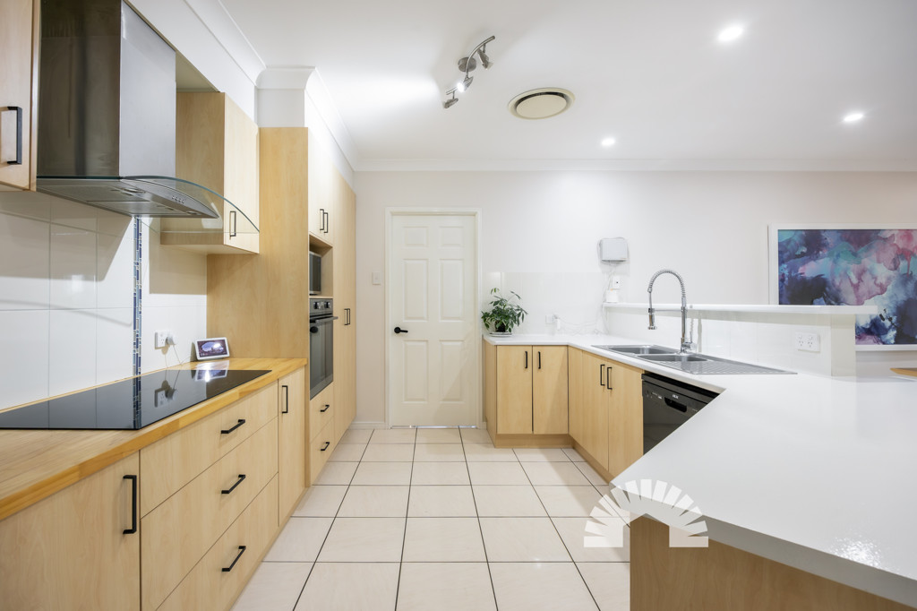 21 Geneva Crescent<br />NARANGBA 4504