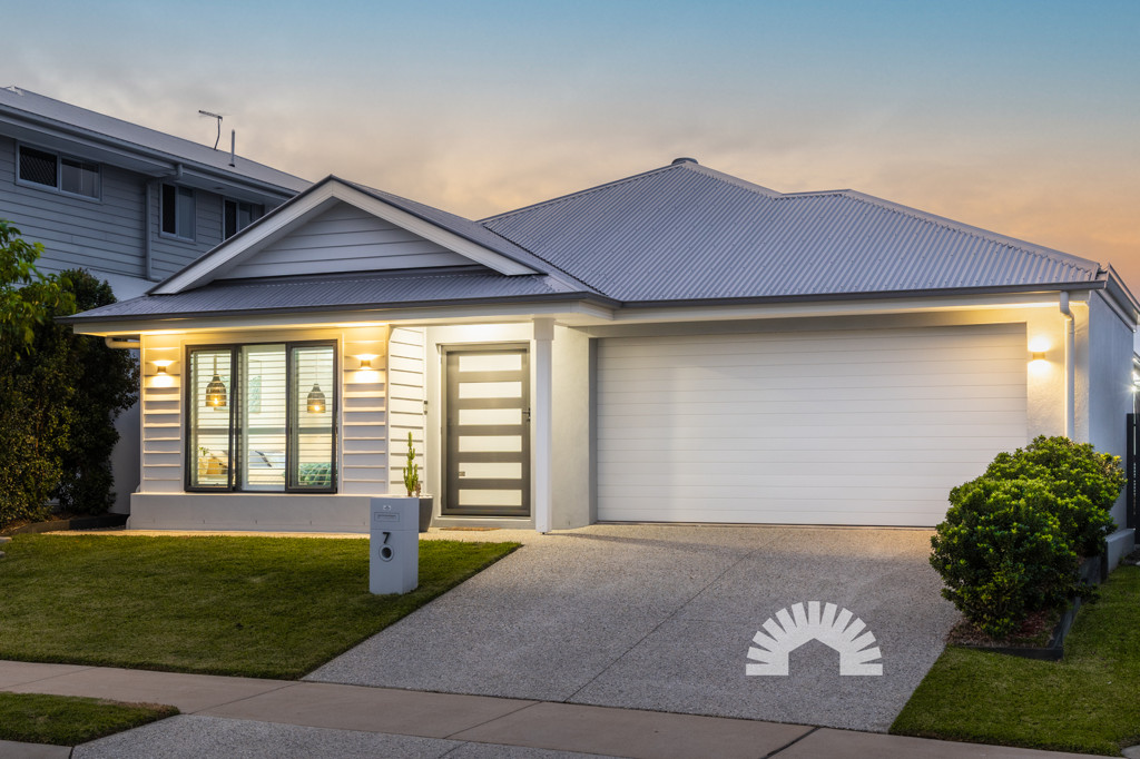 7 Pelorus Street<br />BURPENGARY EAST 4505