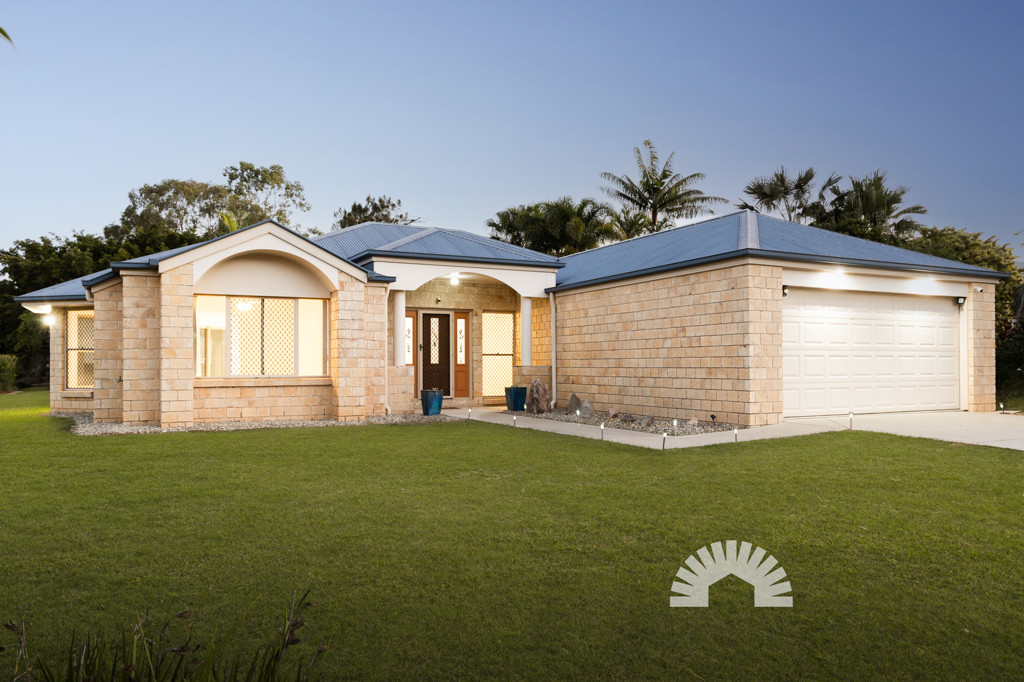108 Burgundy Drive<br />MORAYFIELD 4506