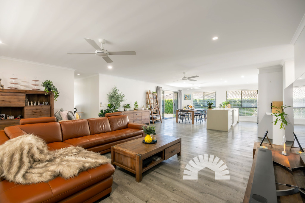 4 Grange Court<br />NARANGBA 4504