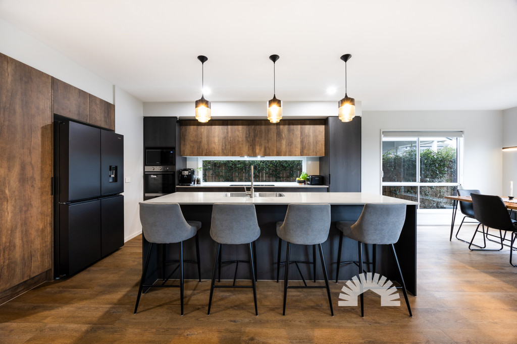 4 Composure Street<br />MORAYFIELD 4506