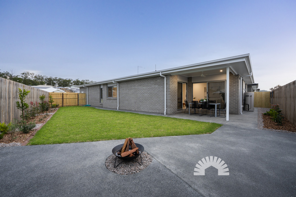 4 Forestoak Street<br />NARANGBA 4504
