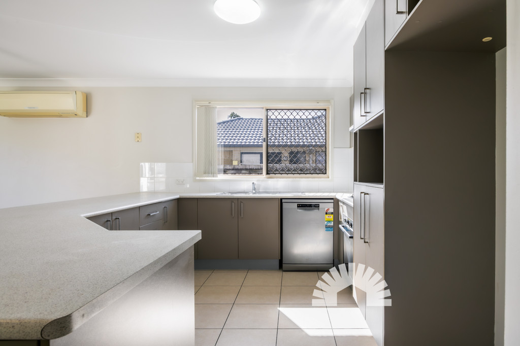 1 Kristen Court<br />BELLMERE 4510