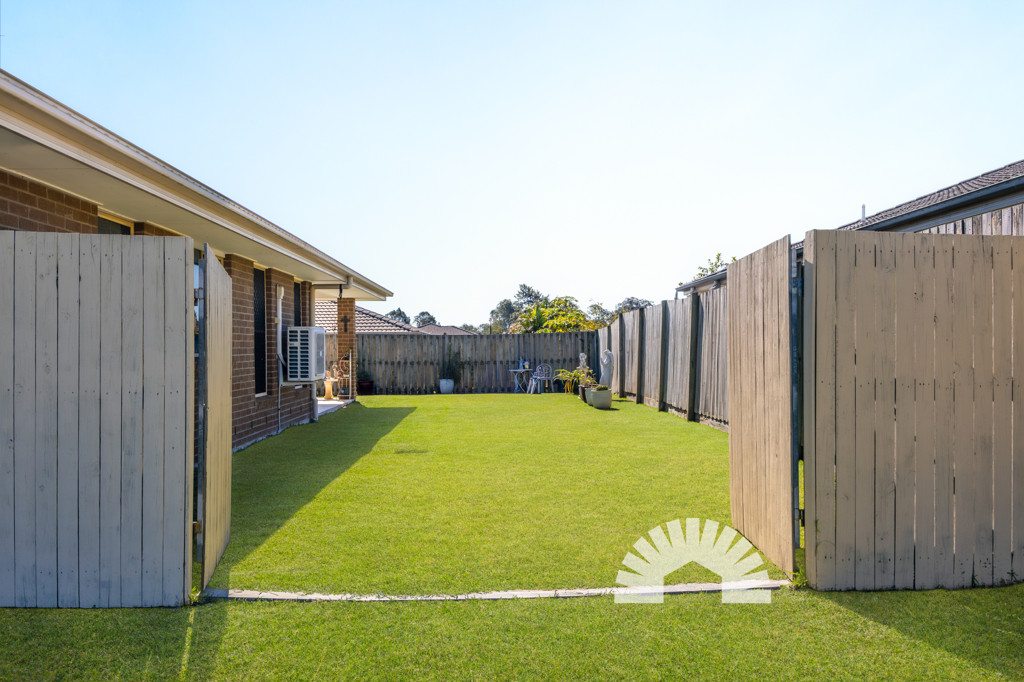 11 Peacherine Circuit<br />BELLMERE 4510