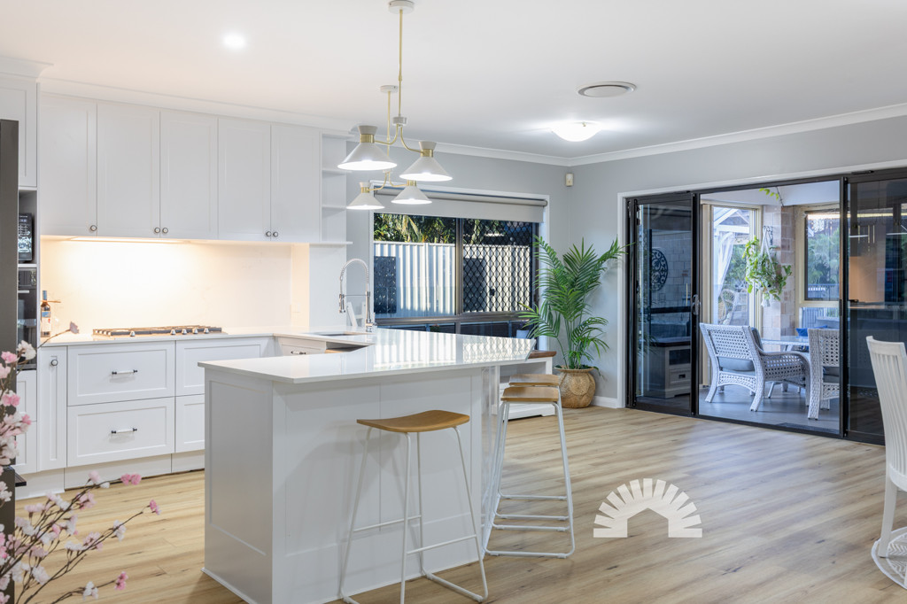 4 Borumba Court<br />NARANGBA 4504