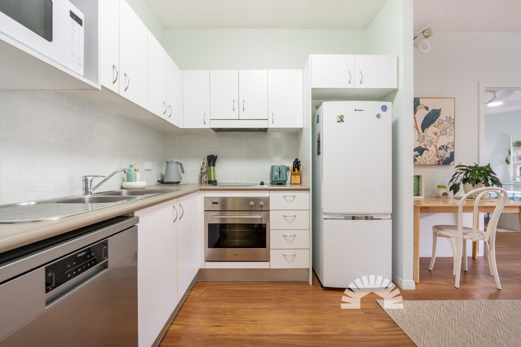 9/76-78 John Street<br />REDCLIFFE 4020