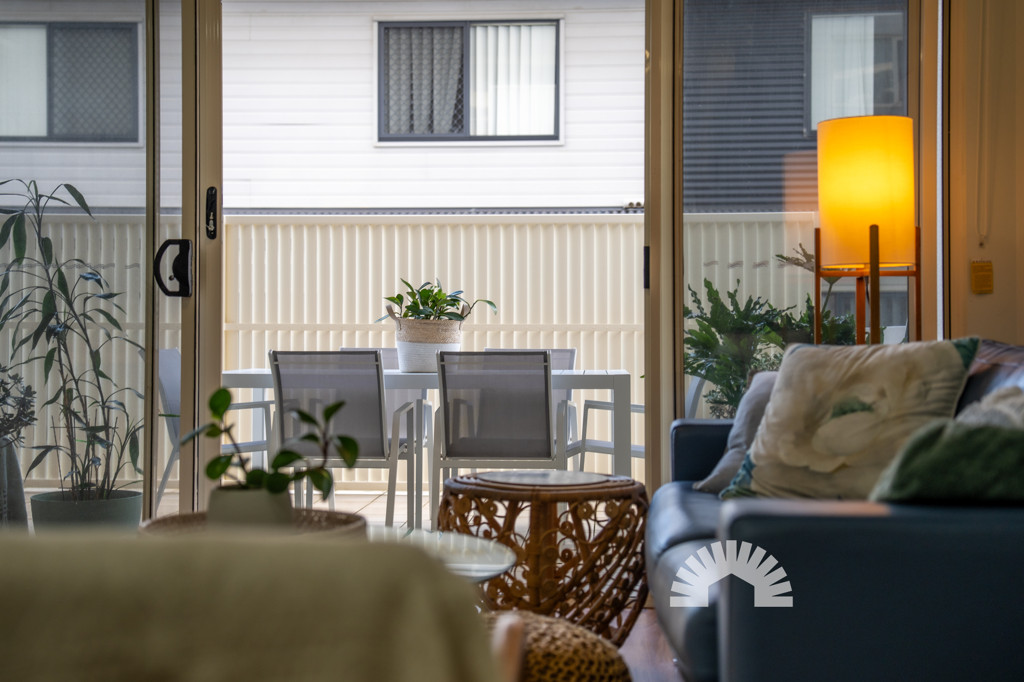 9/76-78 John Street<br />REDCLIFFE 4020