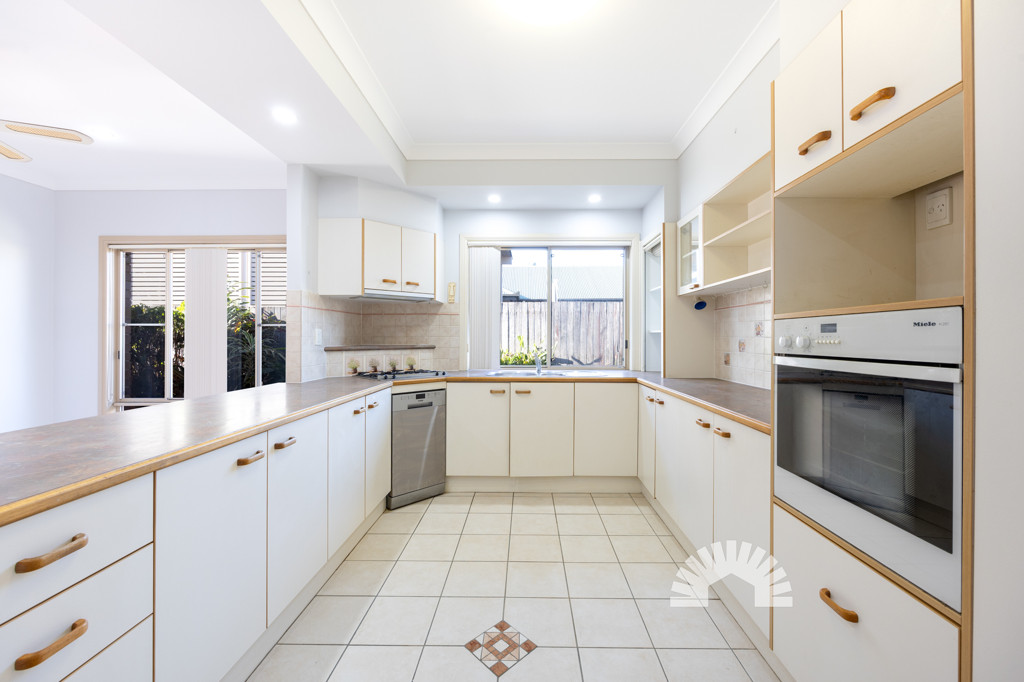 18 Oisin Street<br />MURRUMBA DOWNS 4503