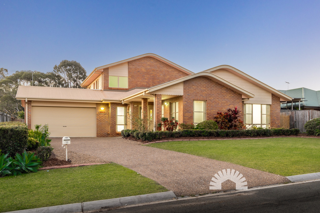 <span>18 Oisin Street</span><br />MURRUMBA DOWNS 4503