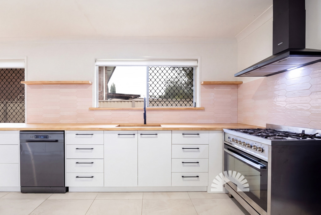 3 Cadiz Court<br />BRAY PARK 4500