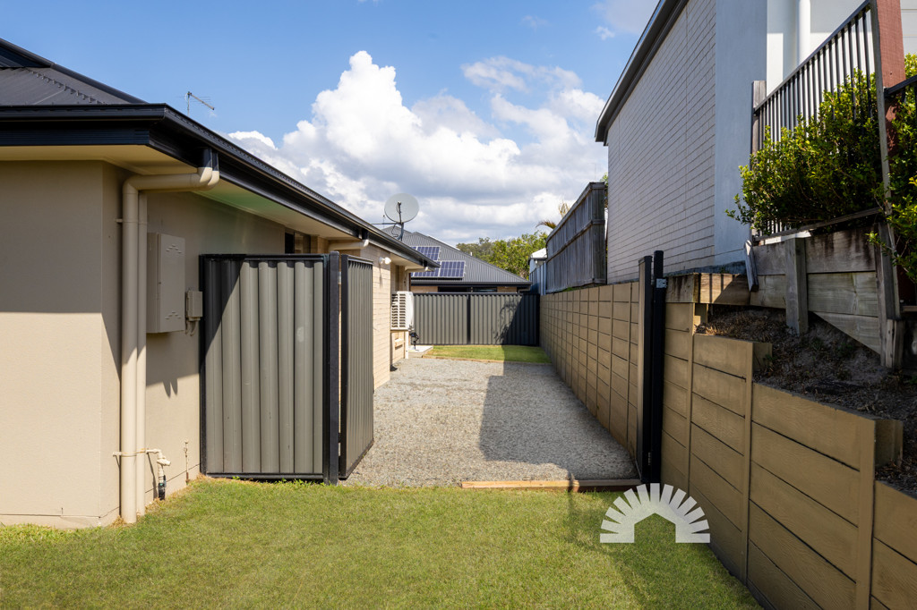 25 Stately Crescent<br />NARANGBA 4504
