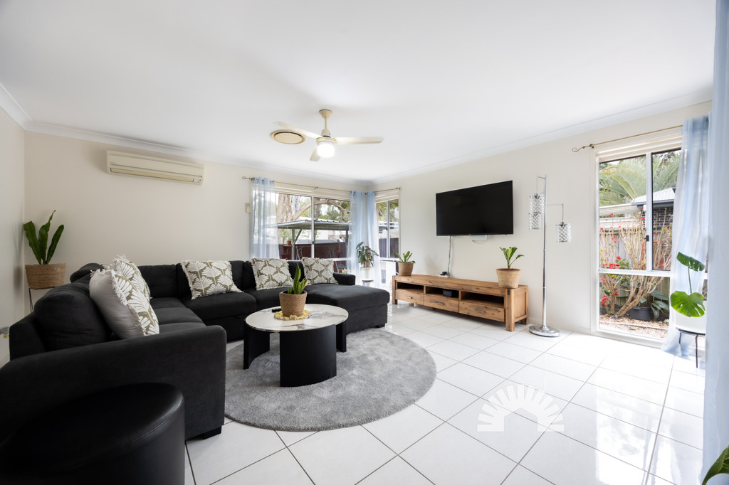 33 Desmond Street<br />NARANGBA 4504