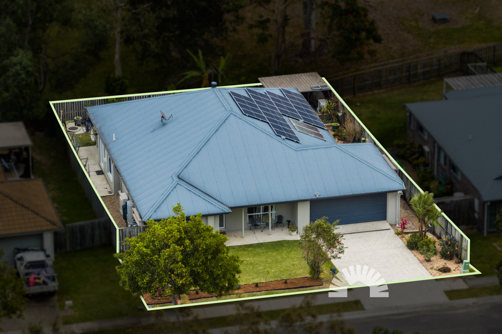 33 Desmond Street<br />NARANGBA 4504