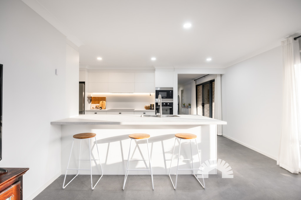 53 Ridgegarden Drive<br />MORAYFIELD 4506