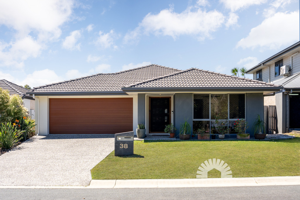 38 Greenhaven Circuit<br />NARANGBA 4504