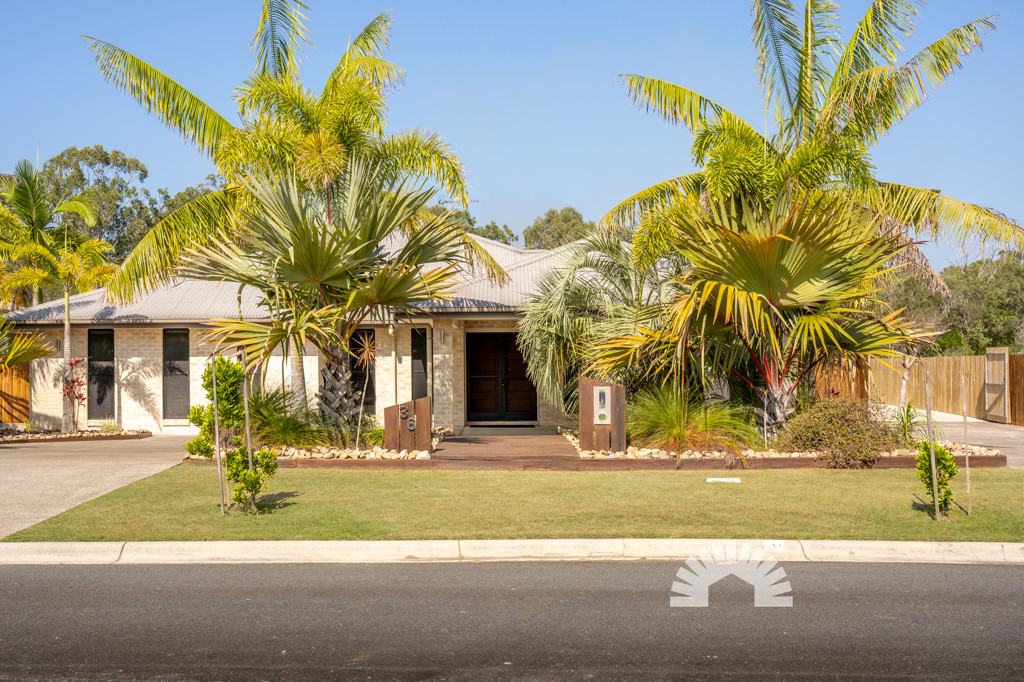 36 Country Court<br />ELIMBAH 4516