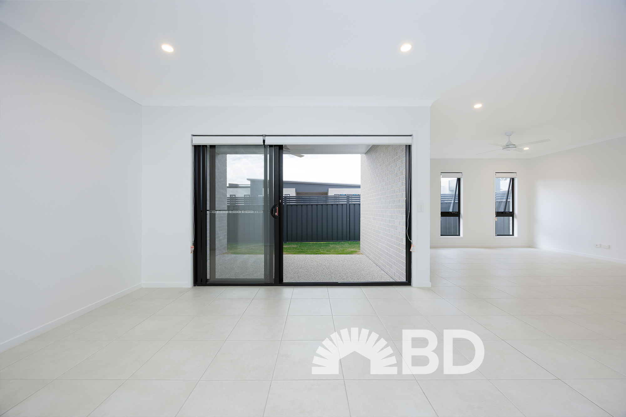 15 Creek Parade,[object Object],MORAYFIELD 4506