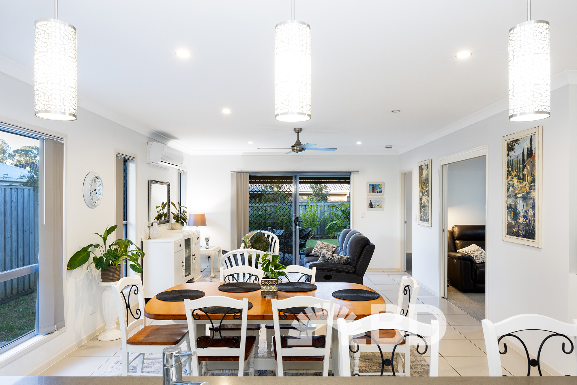 8 Regal Crescent, Narangba QLD