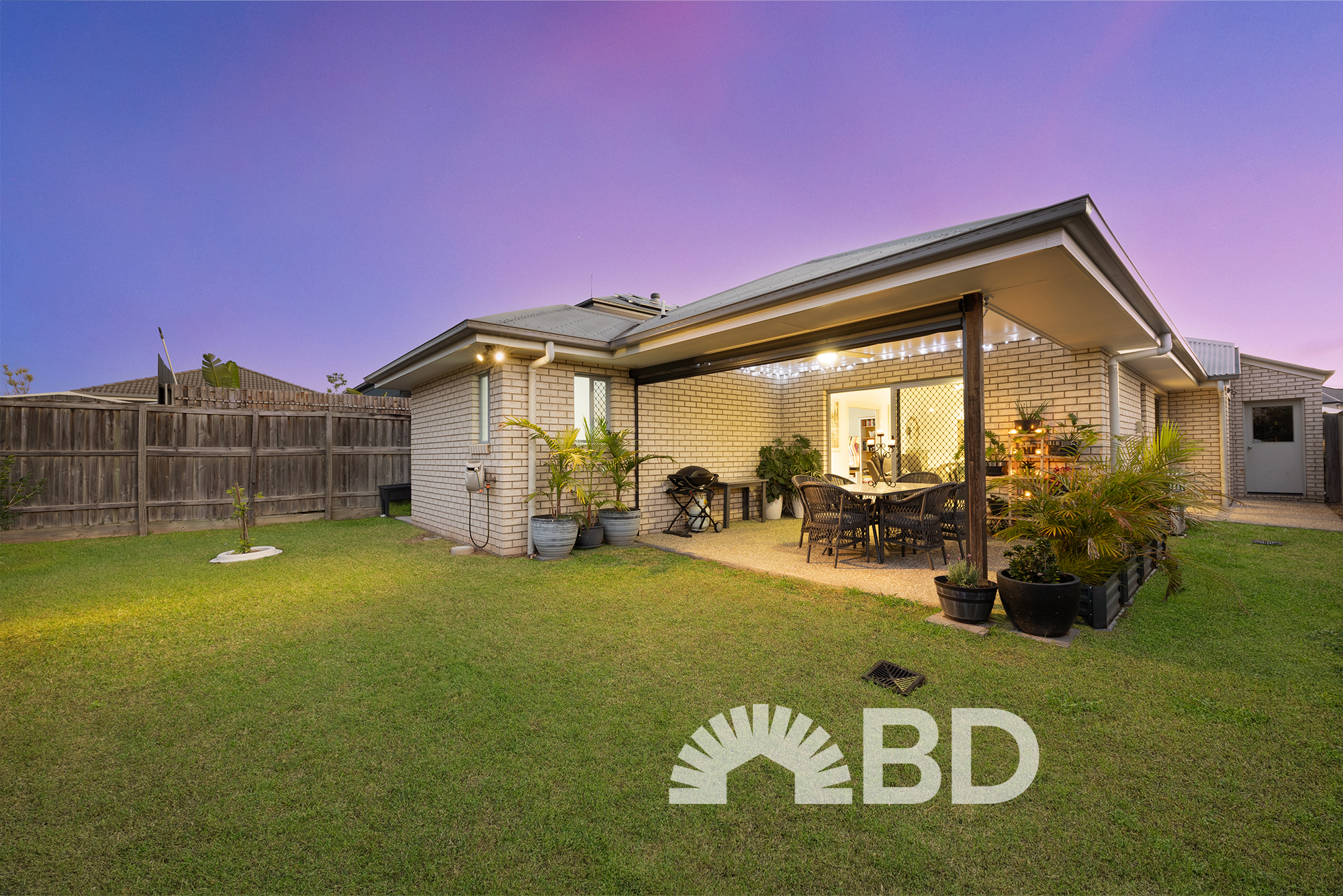 8 Regal Crescent, Narangba QLD