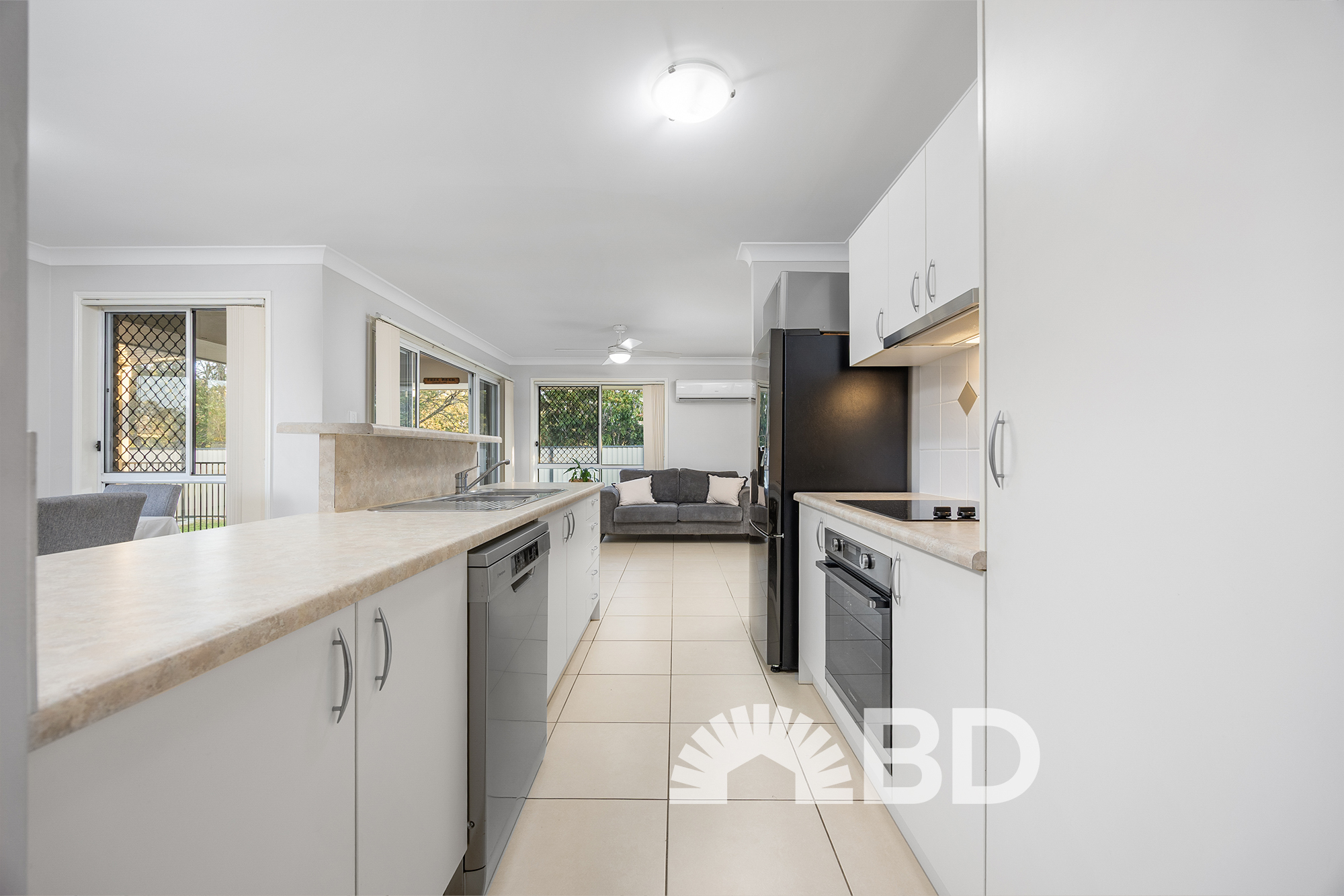 9 Woodstock Street, Morayfield QLD