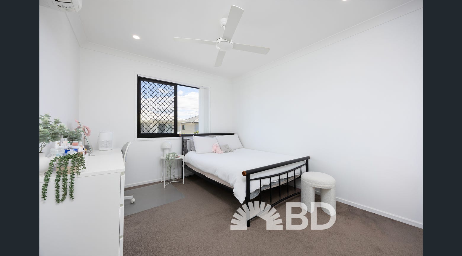 R2-75/10 Weyers Road,[object Object],NUDGEE 4014