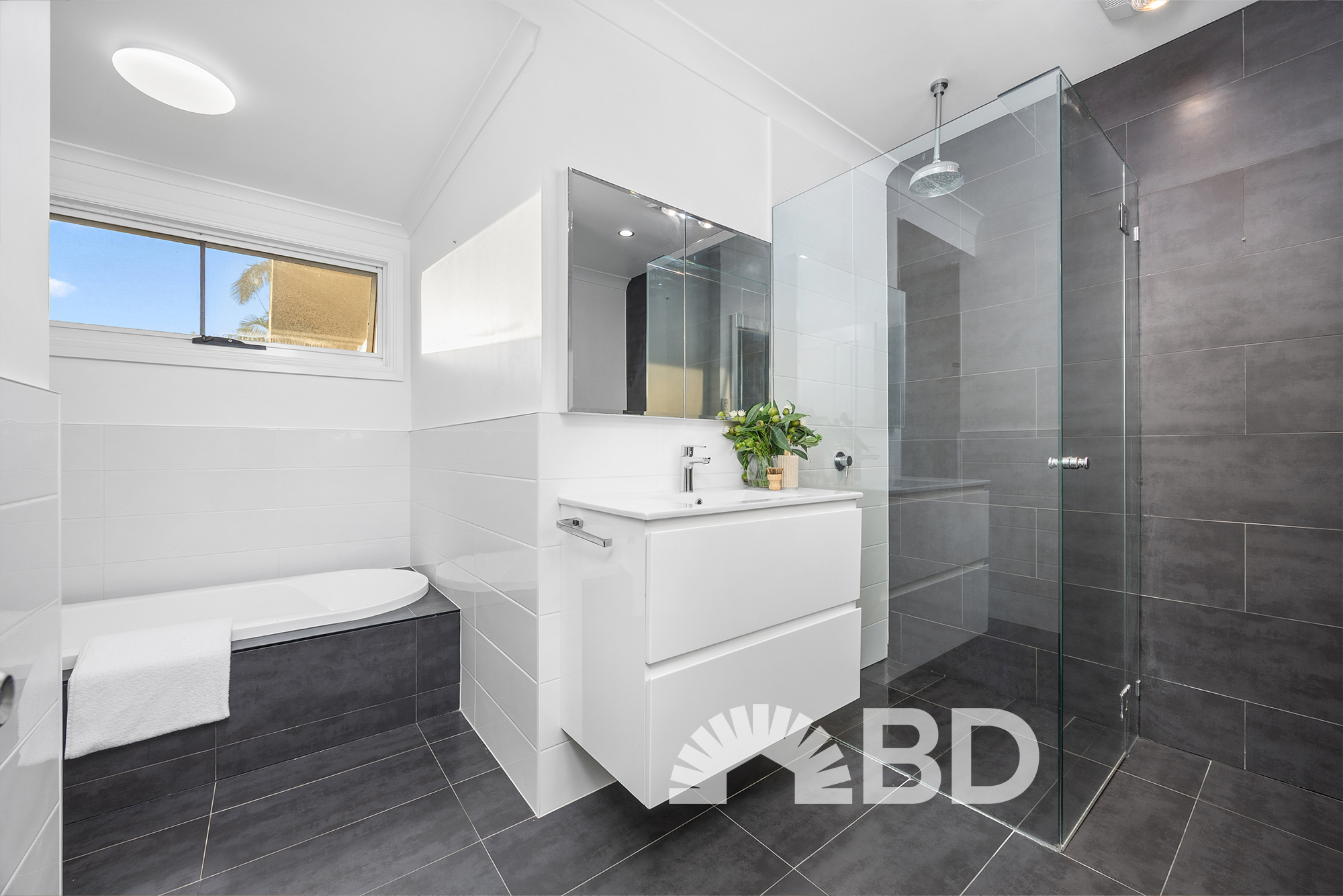 24 Hutton Road, Aspley QLD