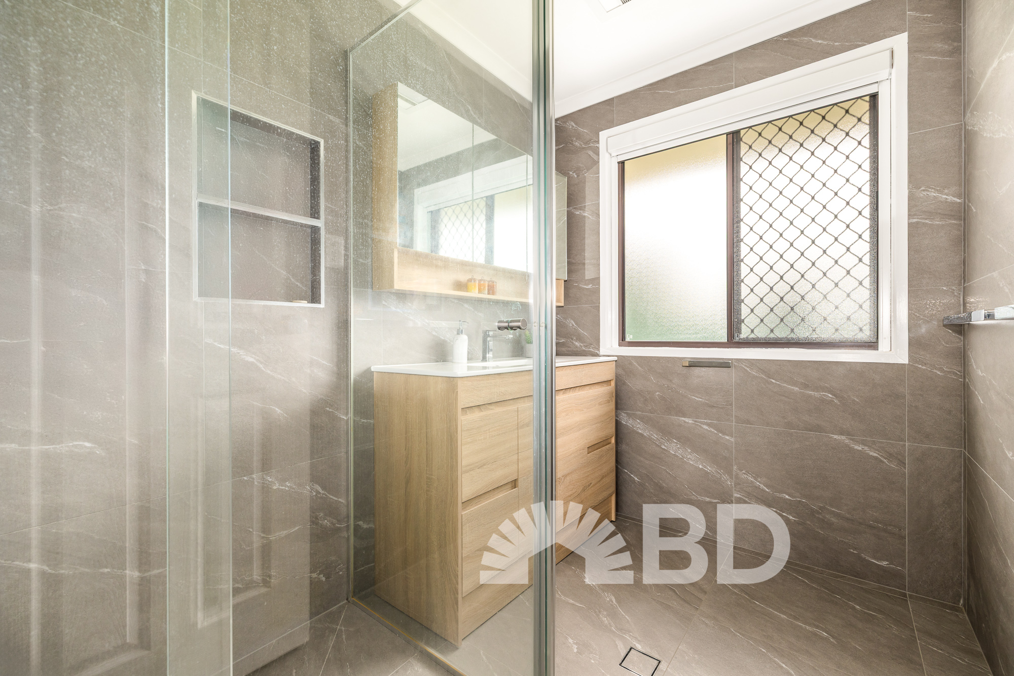 2 Oxford Road, Burpengary East QLD