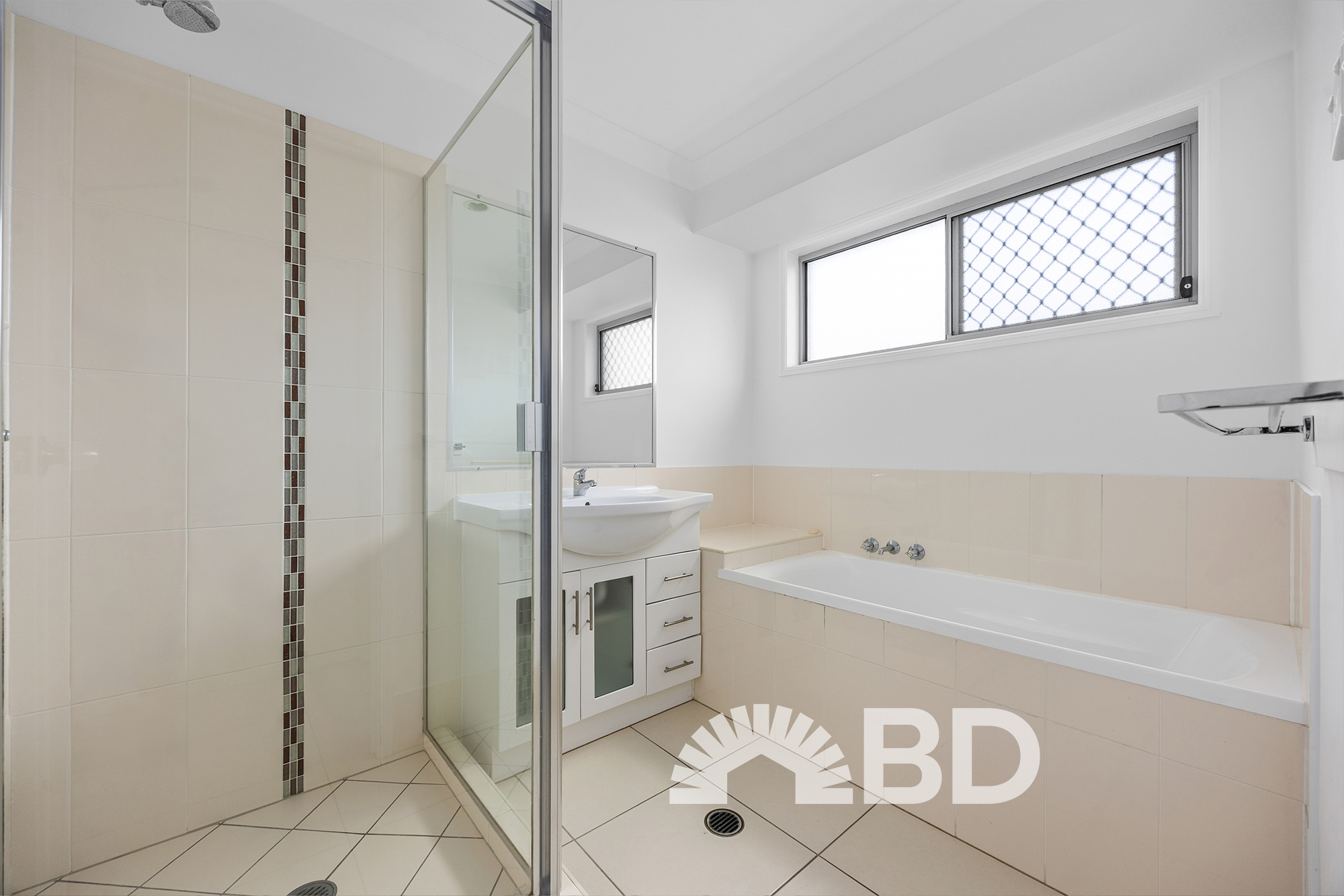 26-28 Newmarket Drive, Morayfield QLD