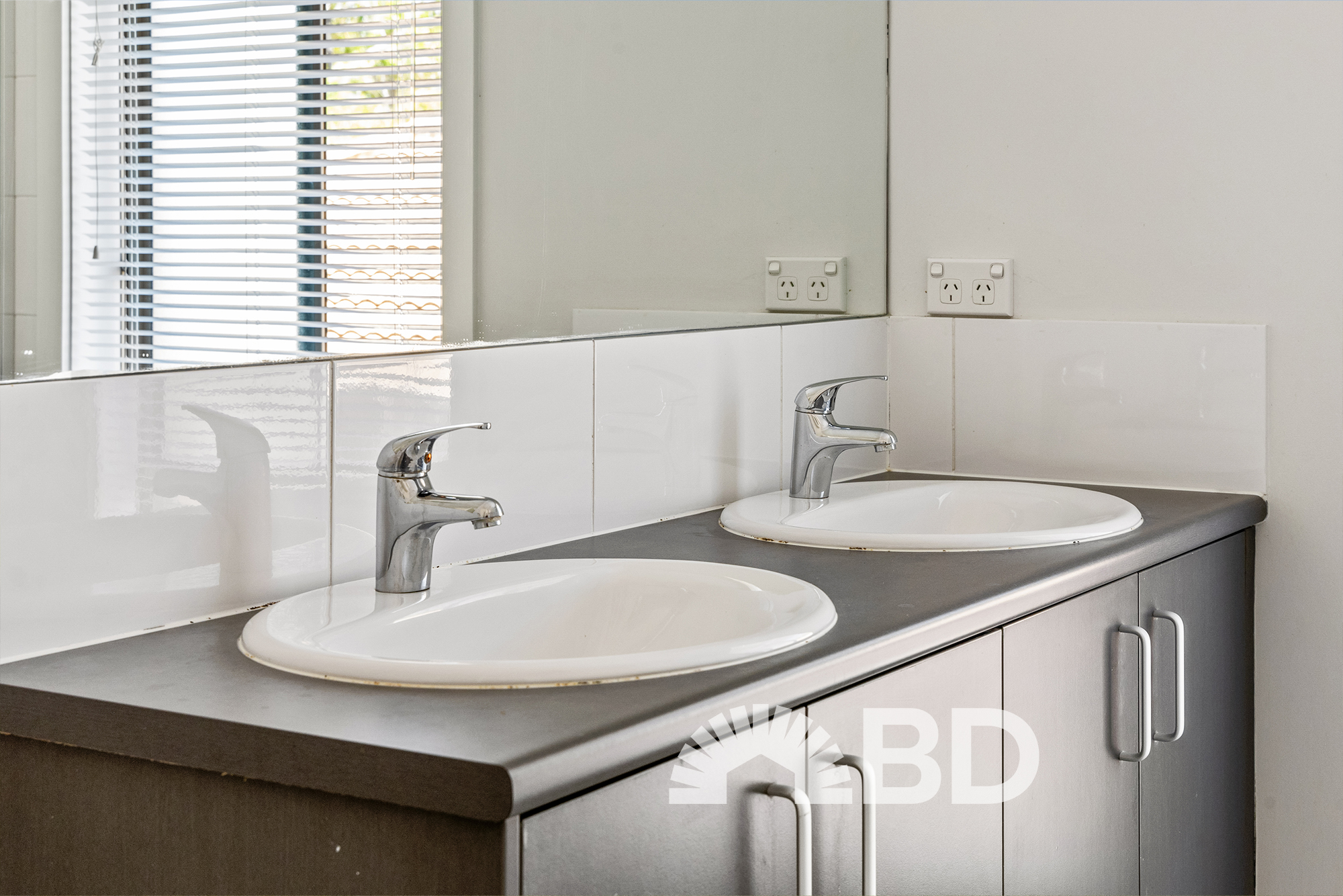 5 Messenger Crescent, Springfield Lakes QLD