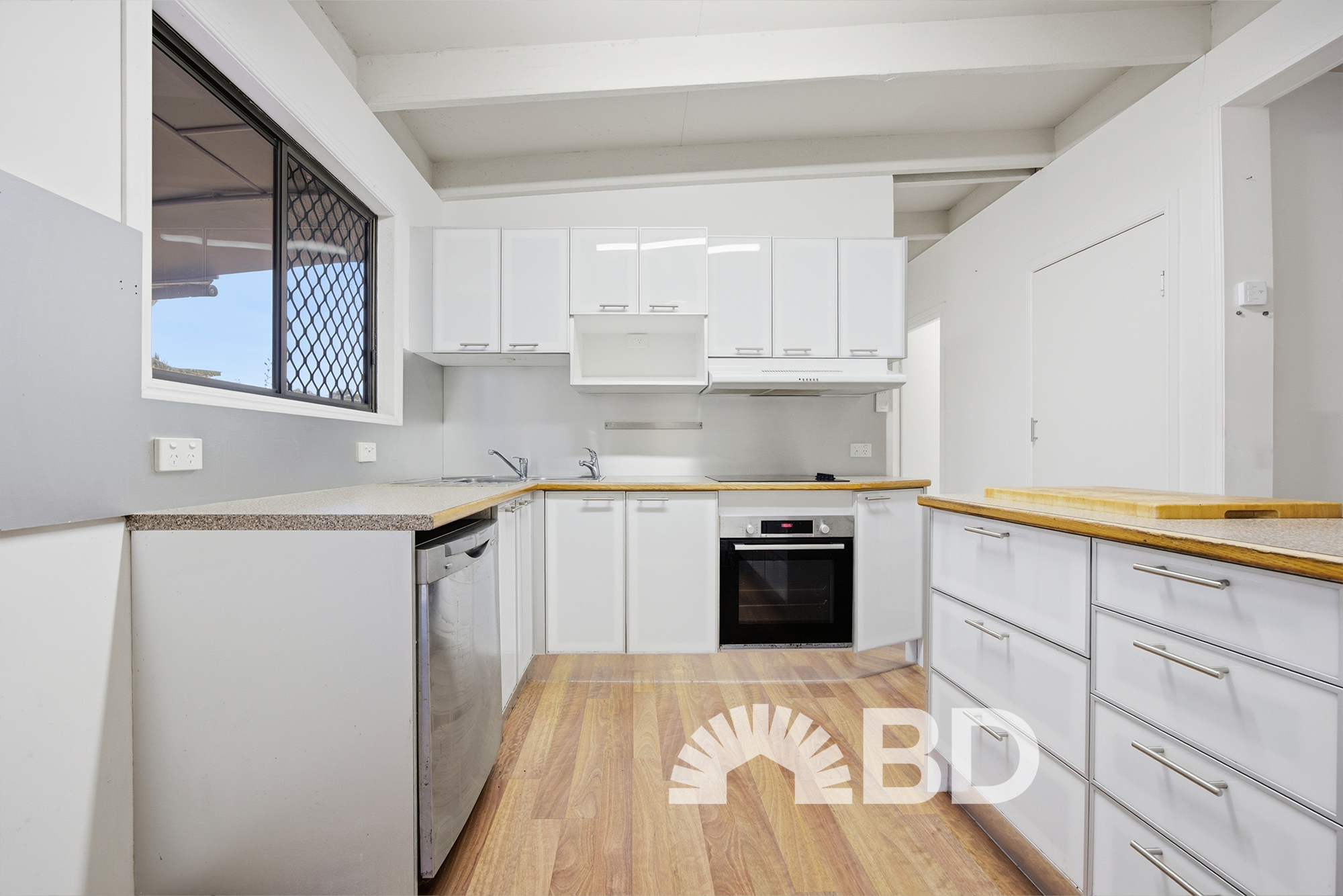 14 Avon Avenue, Banksia Beach QLD