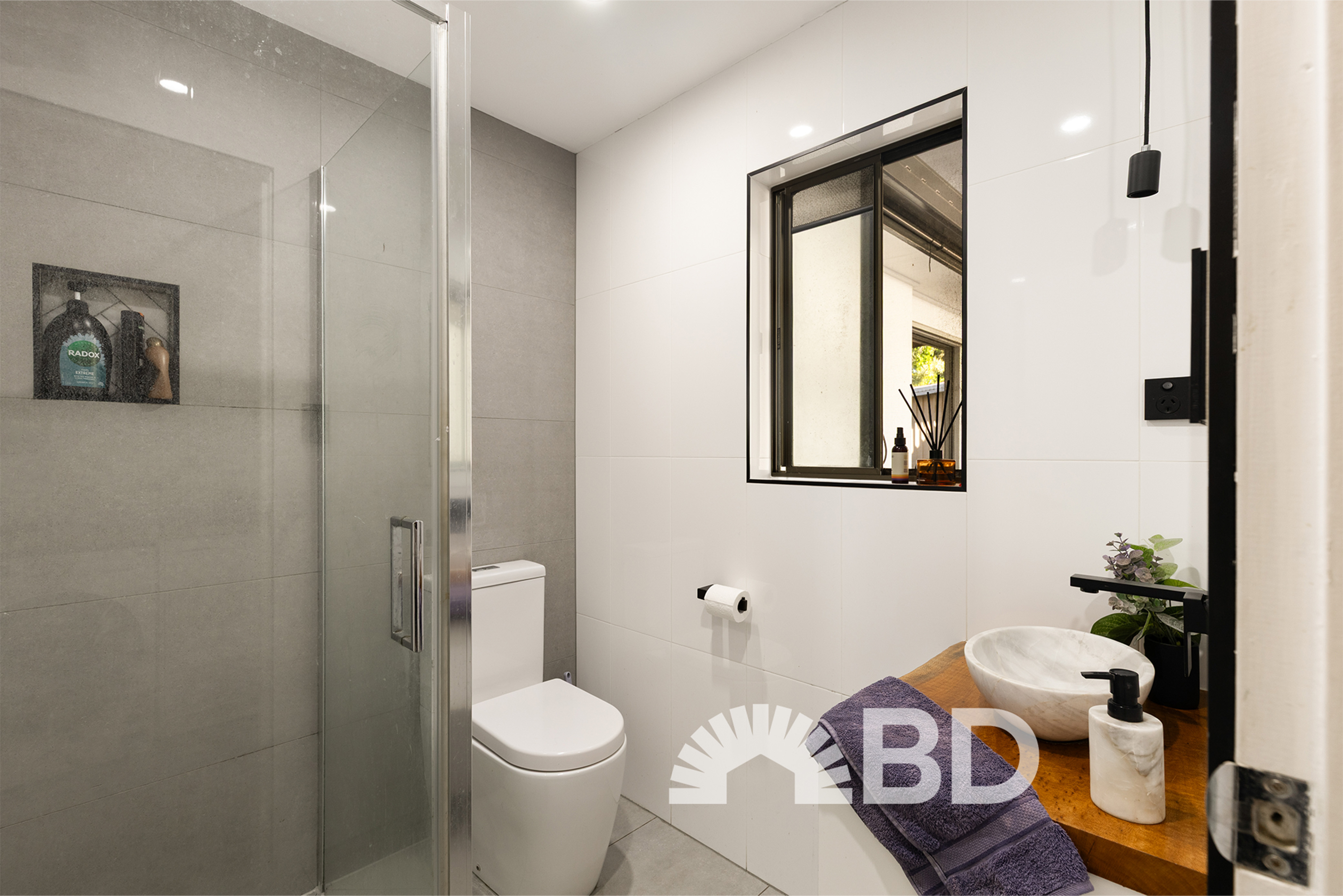 19 Saint Quentin Road, Petrie QLD