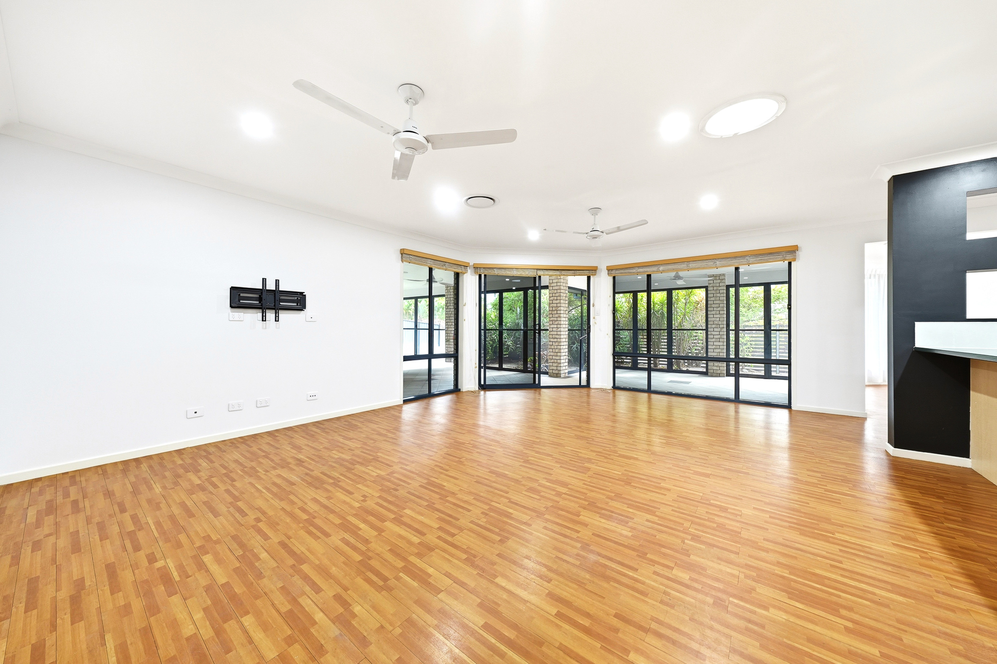 17 Carabeen Court,[object Object],NARANGBA 4504
