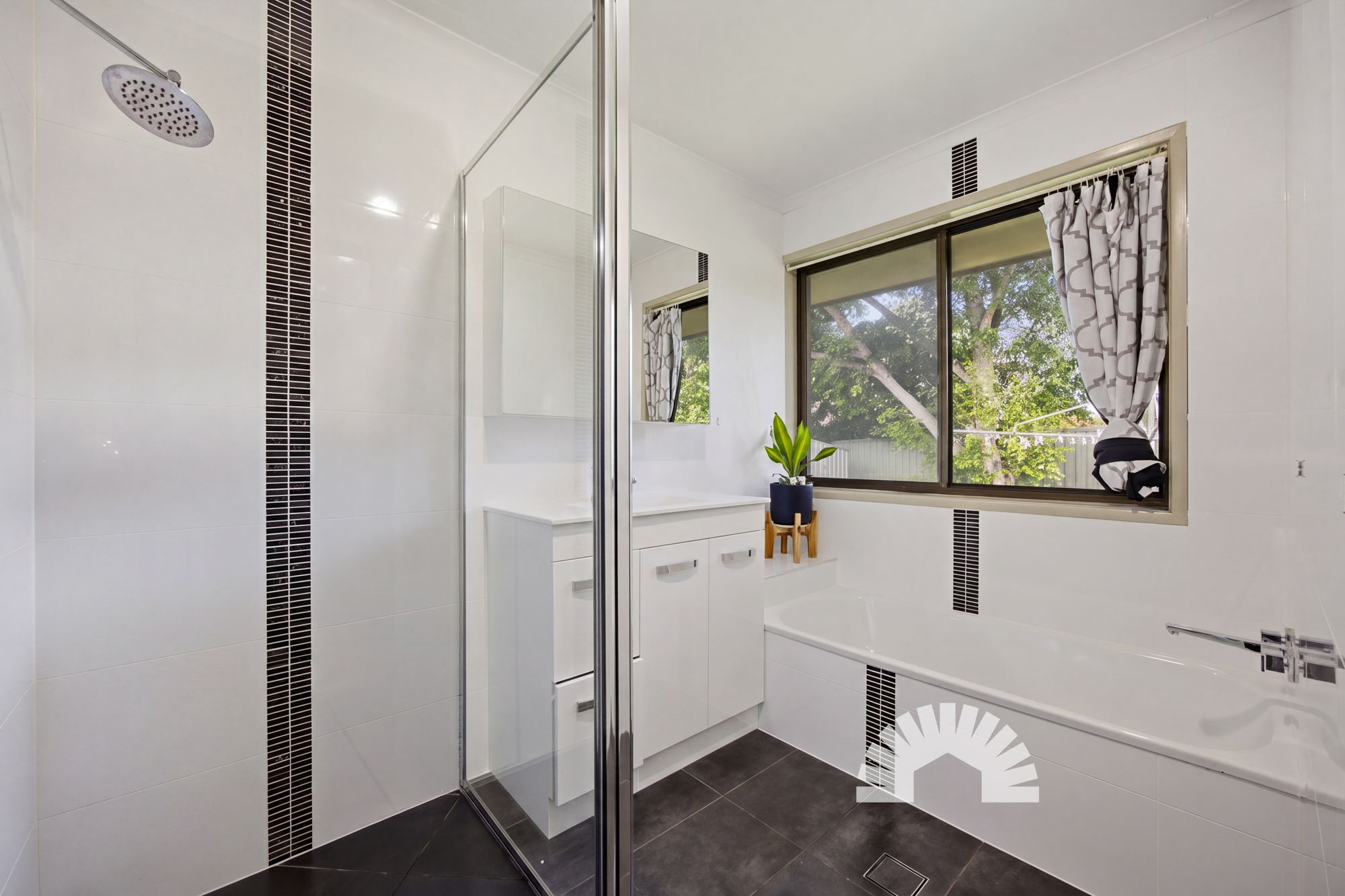 32 Graham Road, Morayfield QLD