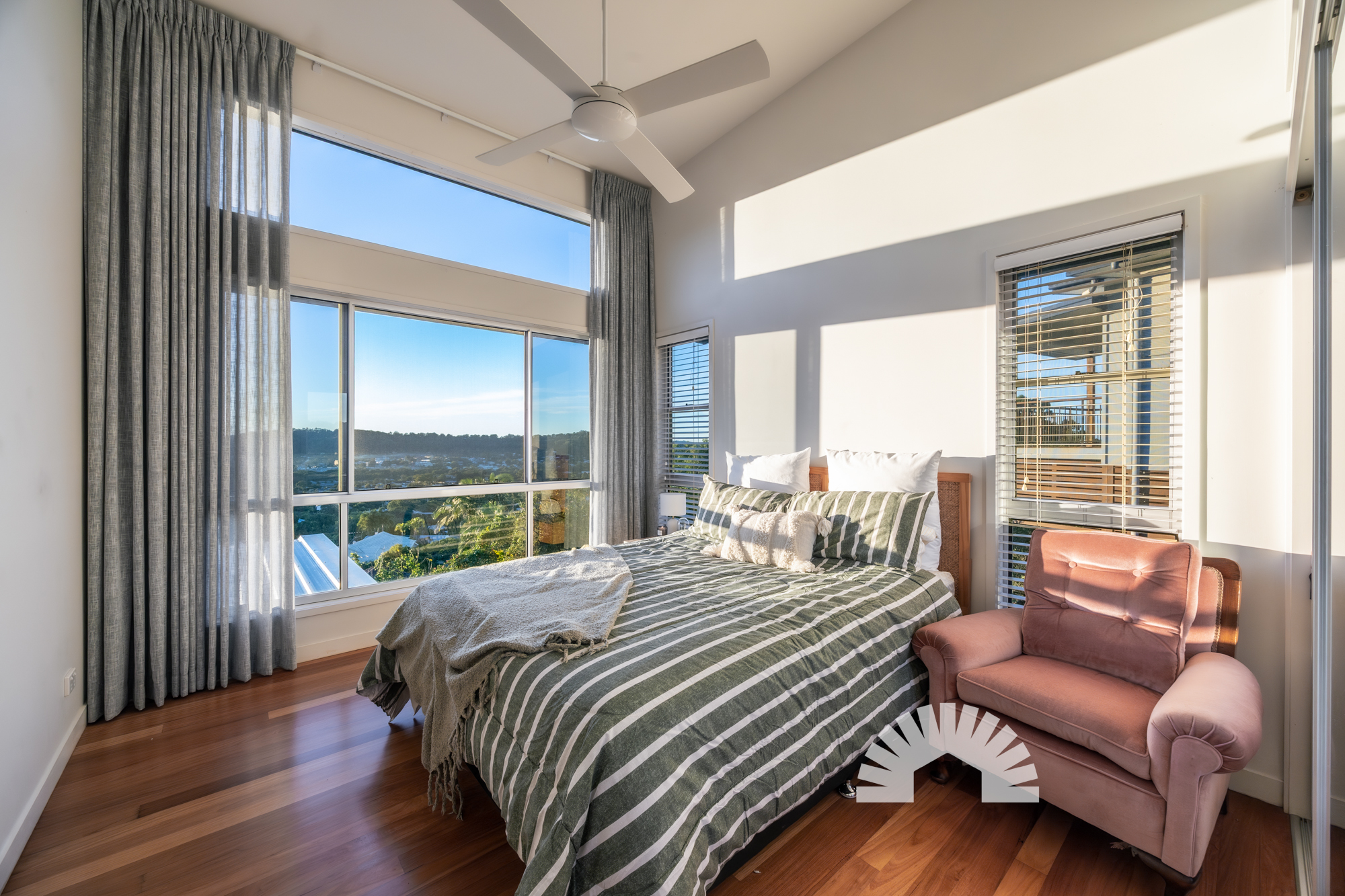 9 Pearl Parade, Nambour QLD