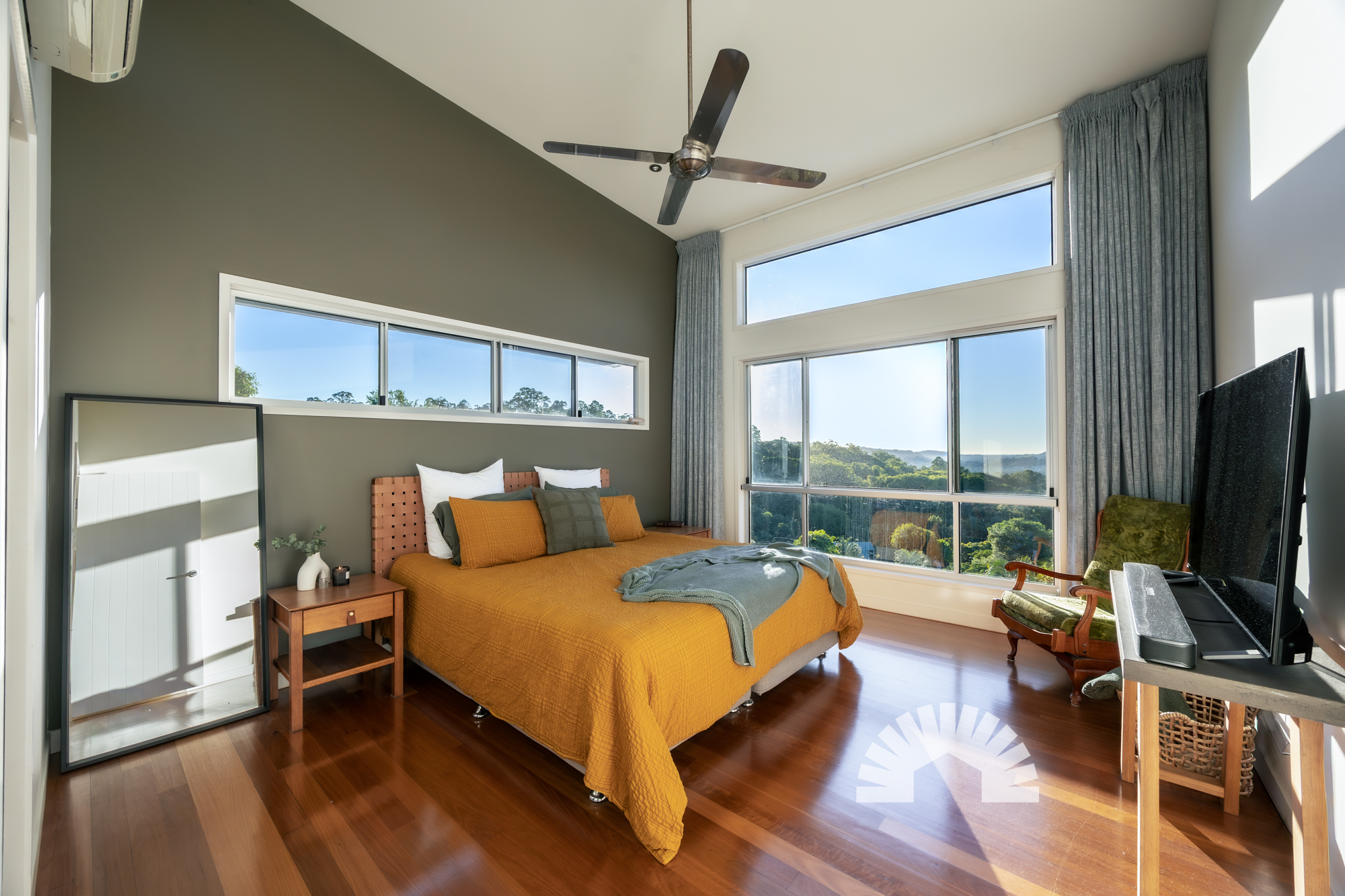 9 Pearl Parade, Nambour QLD