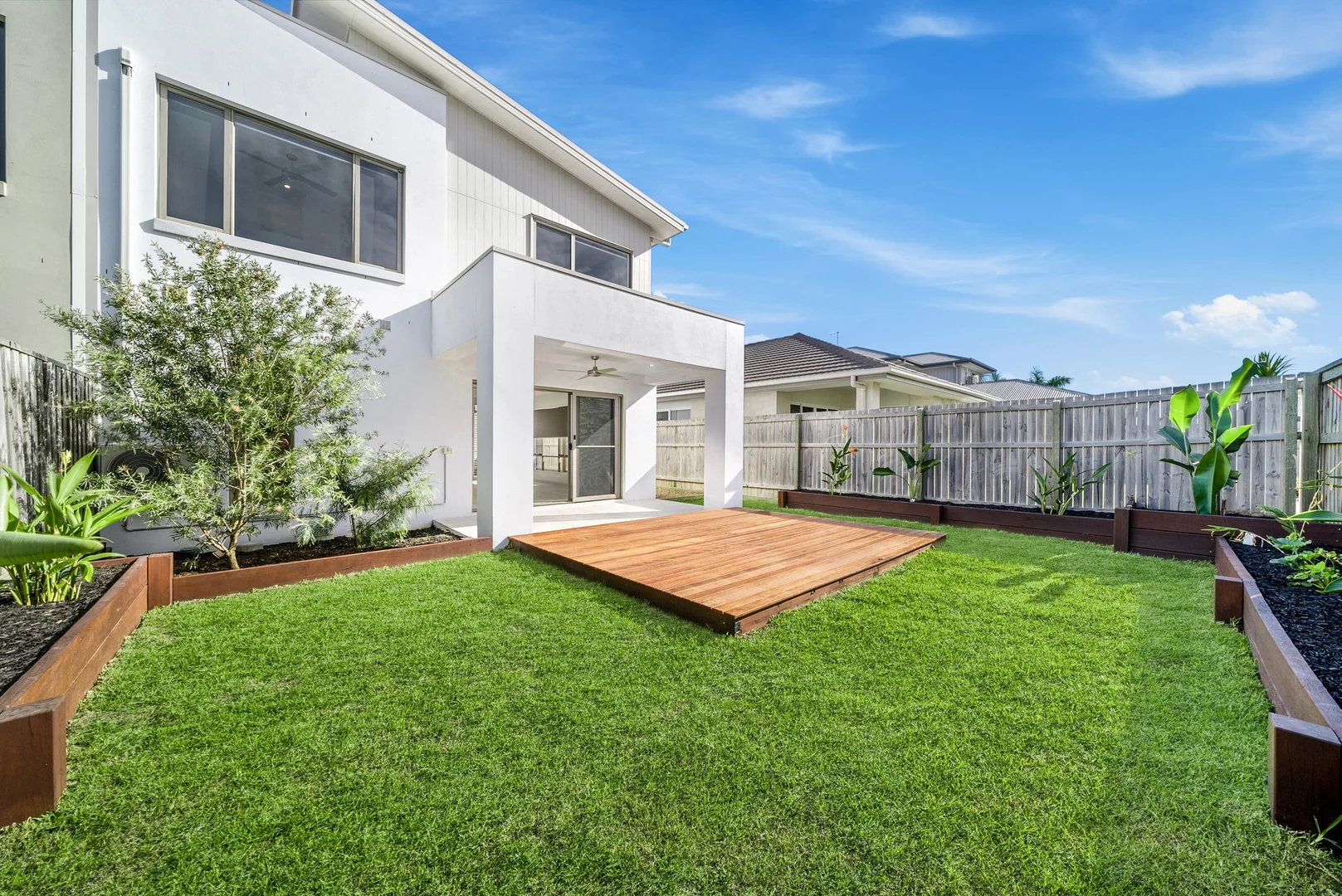 128 Spinnaker Boulevard,[object Object],NEWPORT 4020