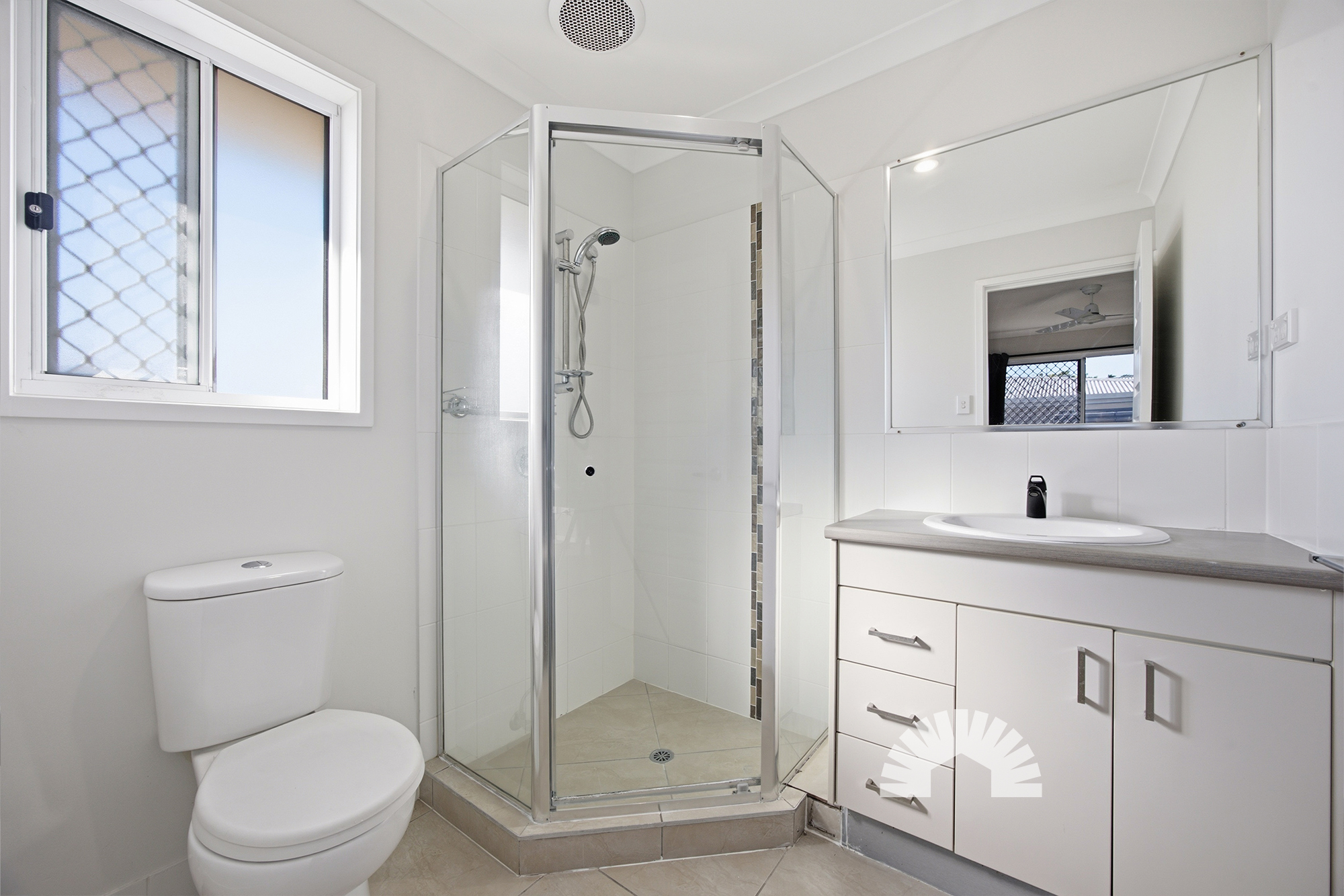 6 Mia Court,[object Object],MORAYFIELD 4506