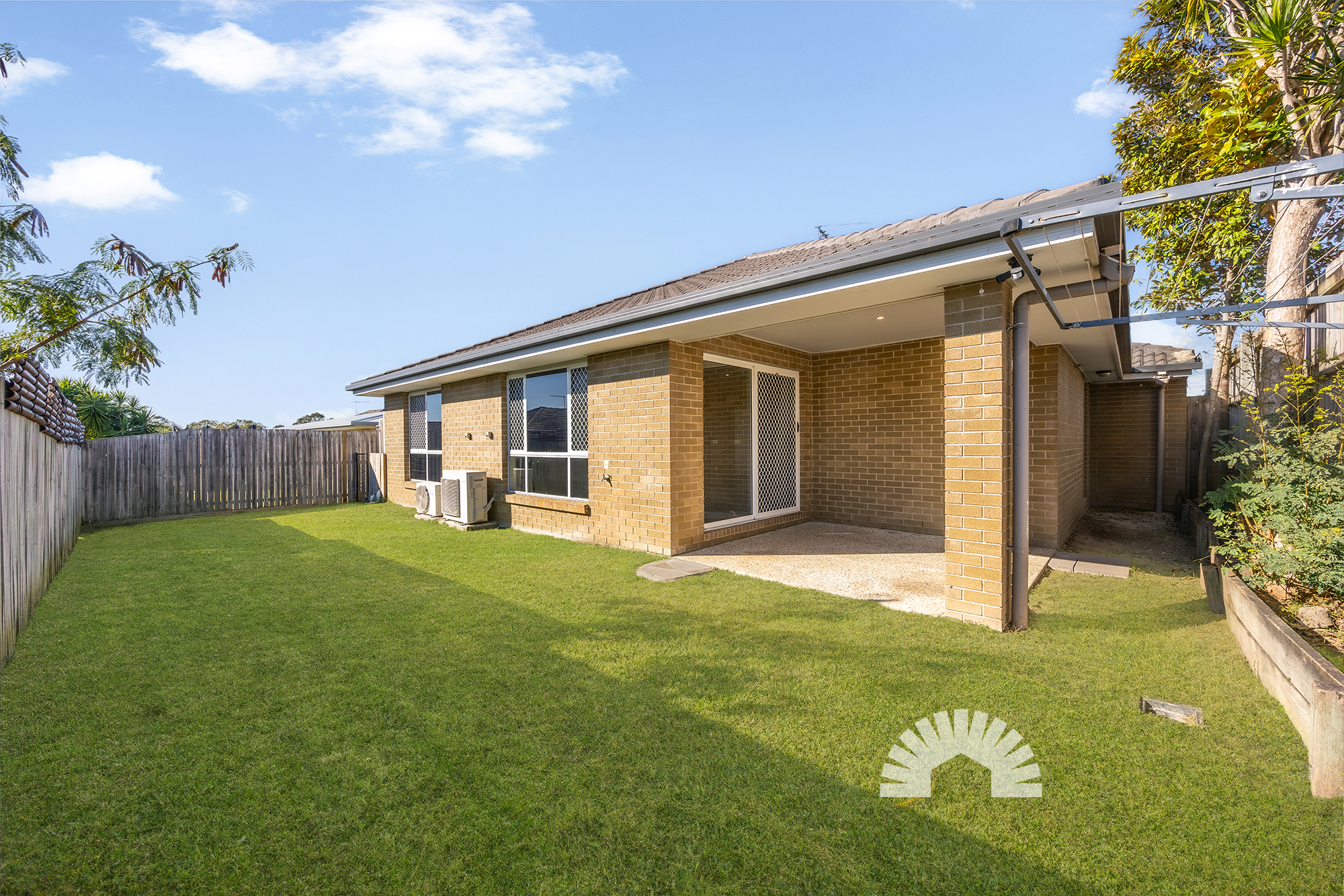 6 Mia Court,[object Object],MORAYFIELD 4506